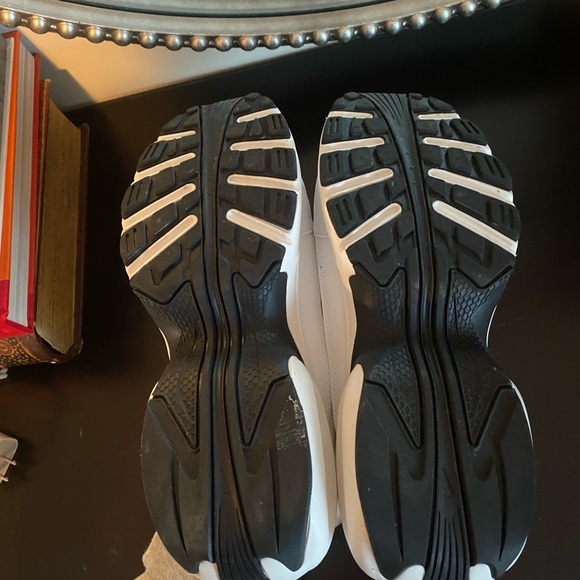 Nike Air Max Portal Sneaker - Picture 4 of 4